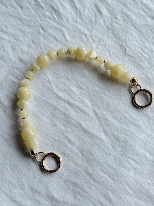 Hovedbilde Butter yellow perlelenke