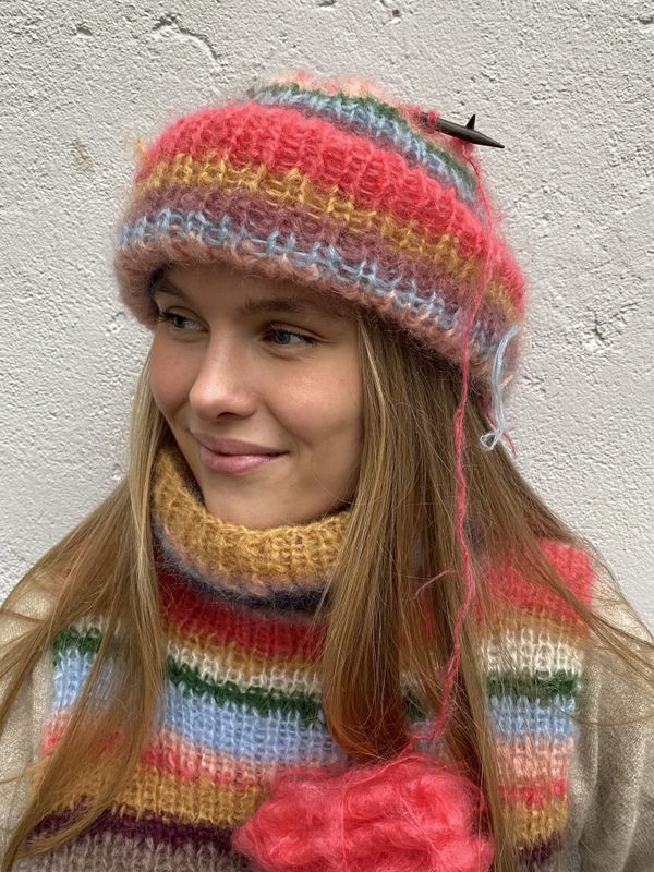 Restefesthals og lue