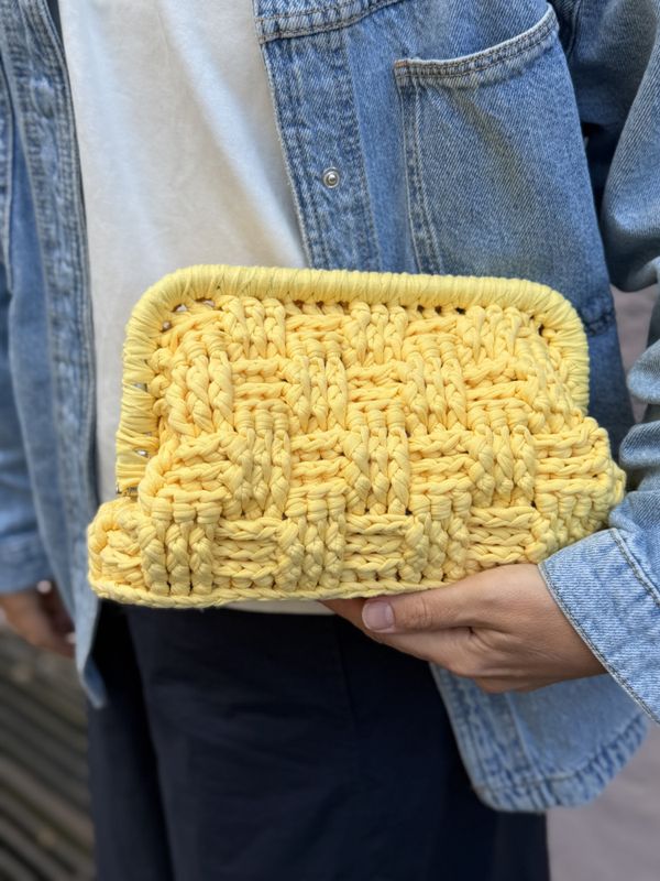 Brick Clutch