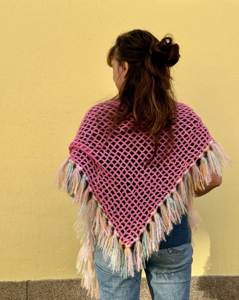 Hovedbilde Triangular Shawl