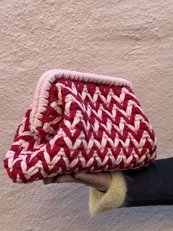 Vienna Clutch