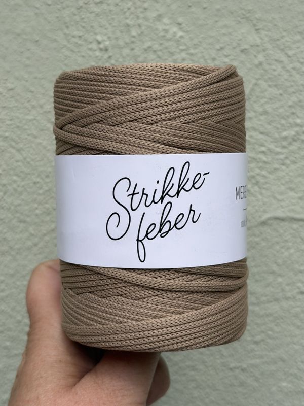 Mere Snor - #40 - Cappuccino