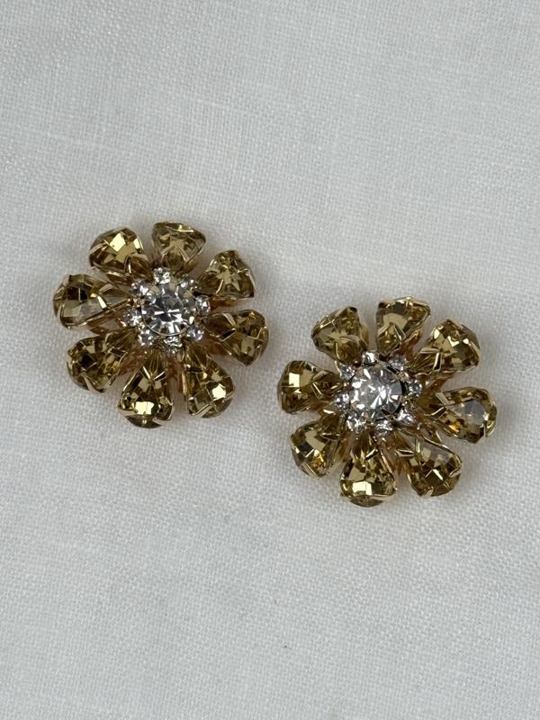 Lys gul  blomsterknapper - 26 mm