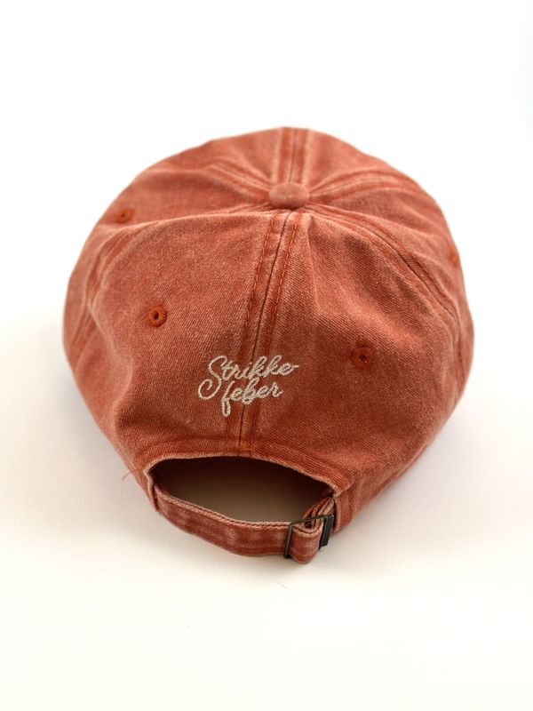 Knitting Bitch - caps - Rosa