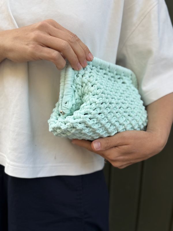 Mesh Clutchen